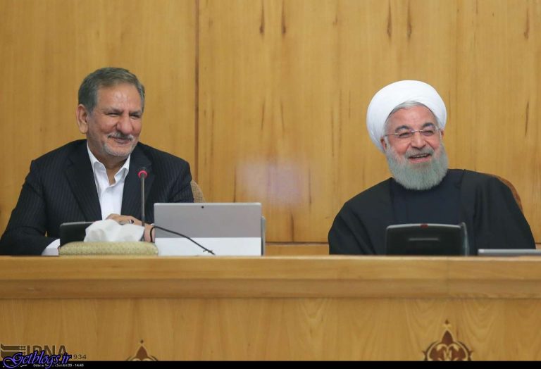 رونمایی از پوستر نمایشی با بازی باران کوثری